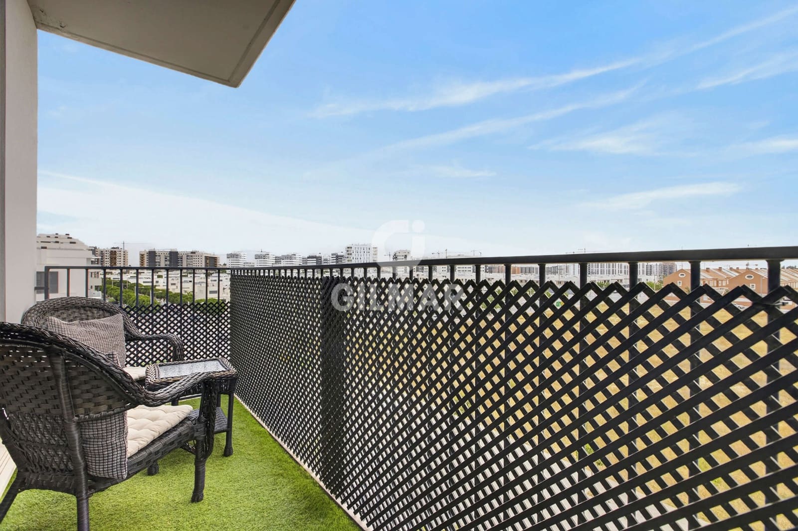 3 Zimmer Wohnung zu verkaufen in Dos Hermanas mit Pool Garage - 300.000 € (Ref: 10023378)