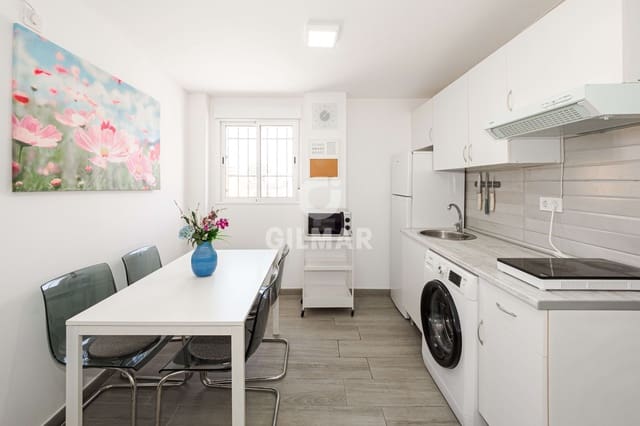 1 soveværelse Lejlighed til salg i San Bartolomé, Sevilla by - € 250.000 (Ref: 10023379)