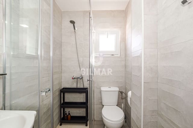 1 soveværelse Lejlighed til salg i San Bartolomé, Sevilla by - € 250.000 (Ref: 10023379)