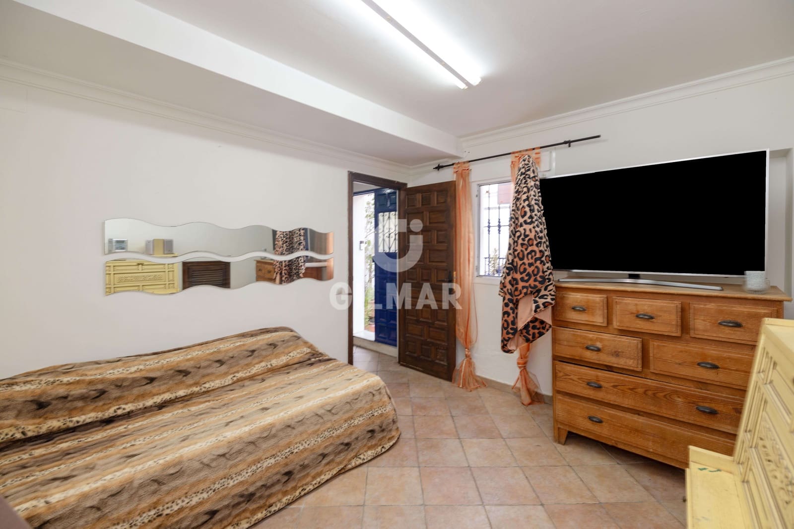 Pareado de 6 habitaciones en Marbella en venta - 550.000 € (Ref: 10024920)