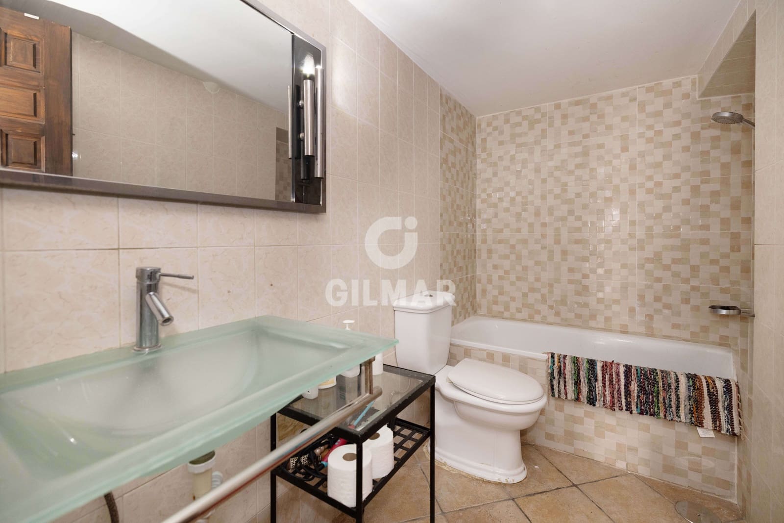 Pareado de 6 habitaciones en Marbella en venta - 550.000 € (Ref: 10024920)