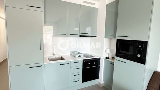 1 soveværelse Lejlighed til salg i Los Cristianos, Arona med swimmingpool - € 298.000 (Ref: 10026007)