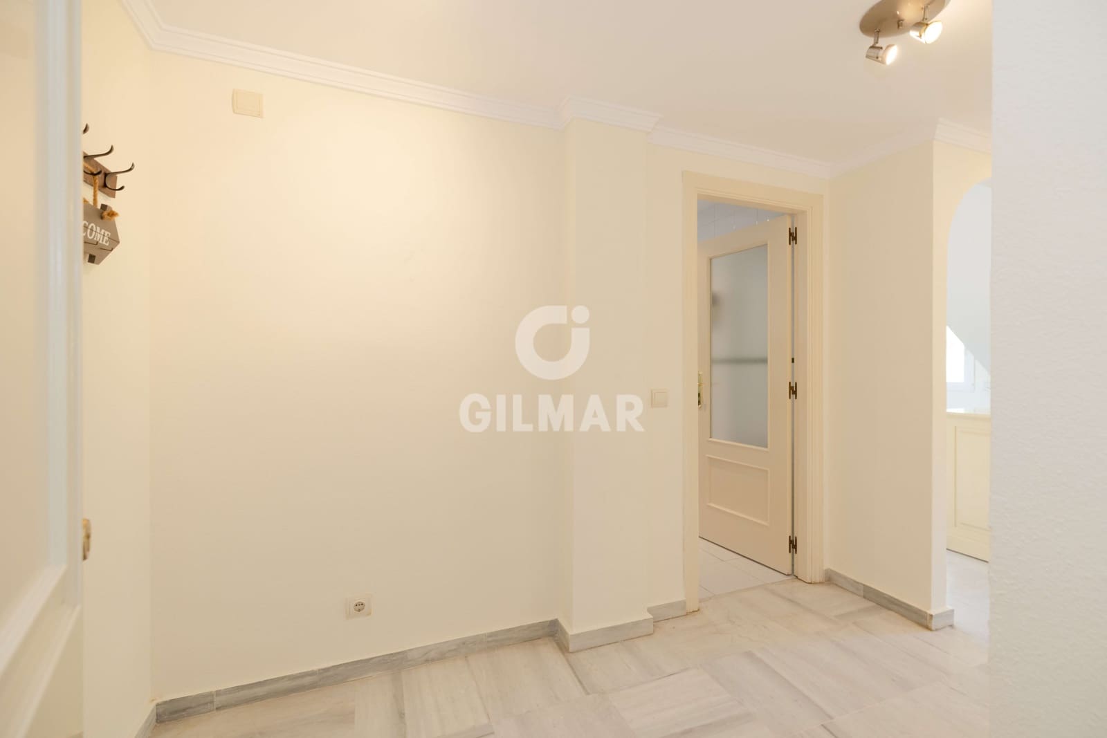 2 slaapkamer Penthouse te koop in Marbella met zwembad garage - € 590.000 (Ref: 10026200)