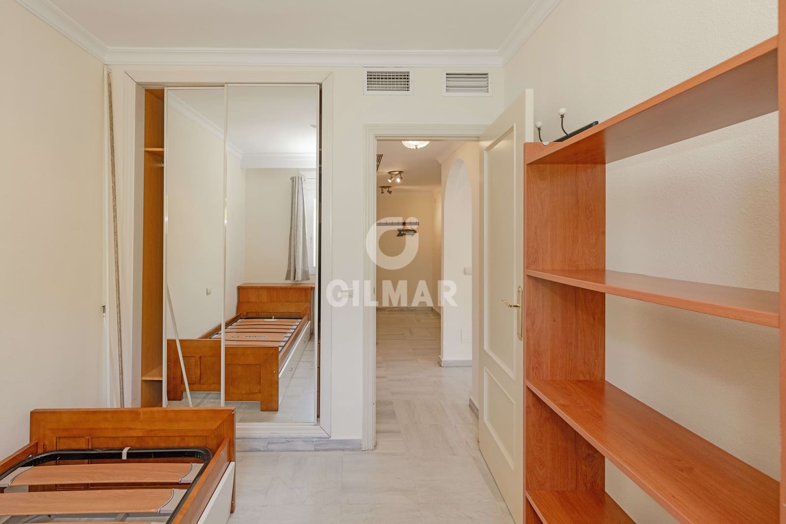 2 slaapkamer Penthouse te koop in Marbella met zwembad garage - € 590.000 (Ref: 10026200)