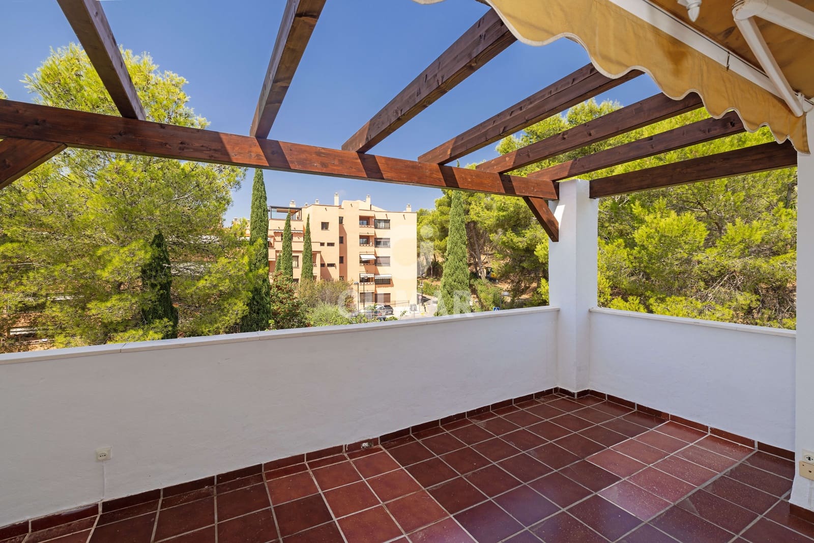 2 slaapkamer Penthouse te koop in Marbella met zwembad garage - € 590.000 (Ref: 10026200)