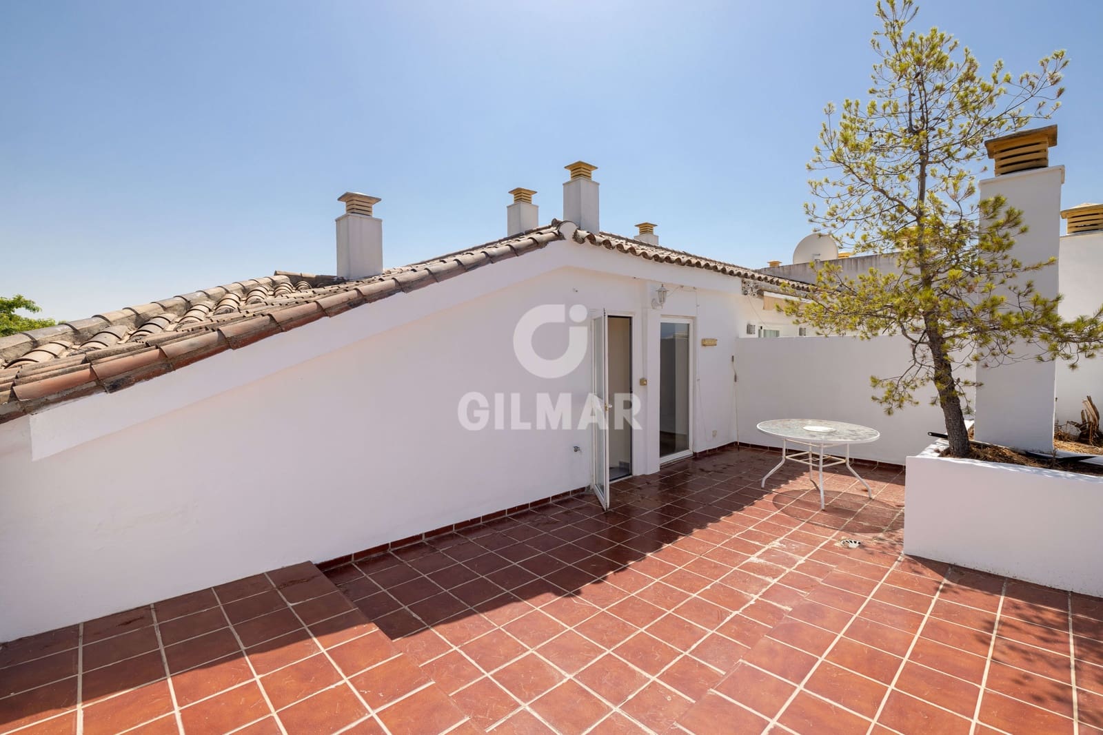 2 slaapkamer Penthouse te koop in Marbella met zwembad garage - € 590.000 (Ref: 10026200)