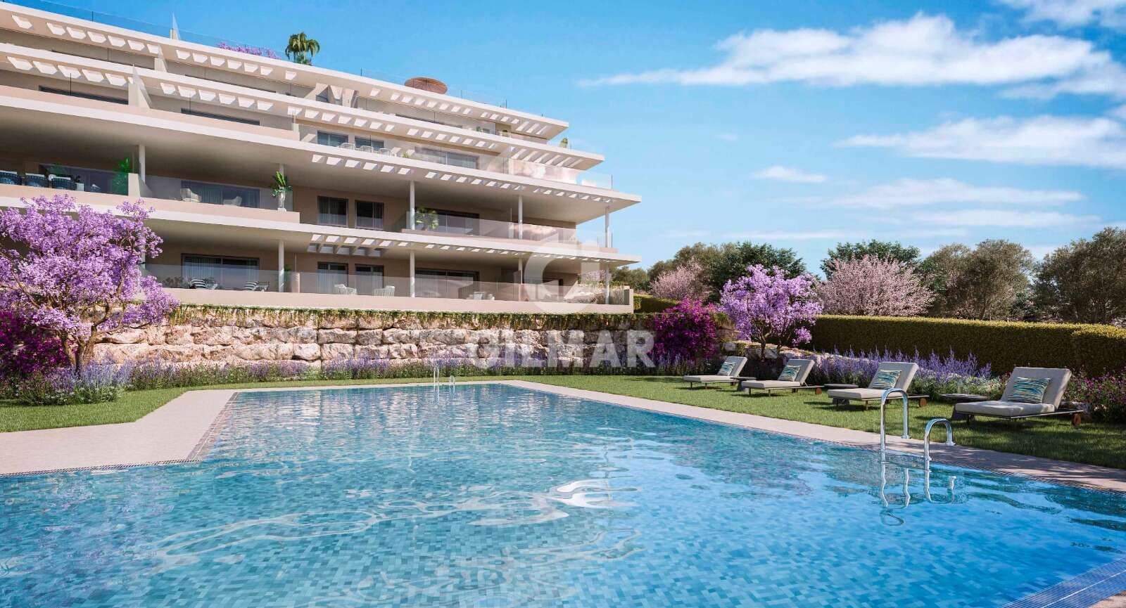 Piso de 2 habitaciones en Estepona en venta con piscina garaje - 449.000 € (Ref: 10026279)