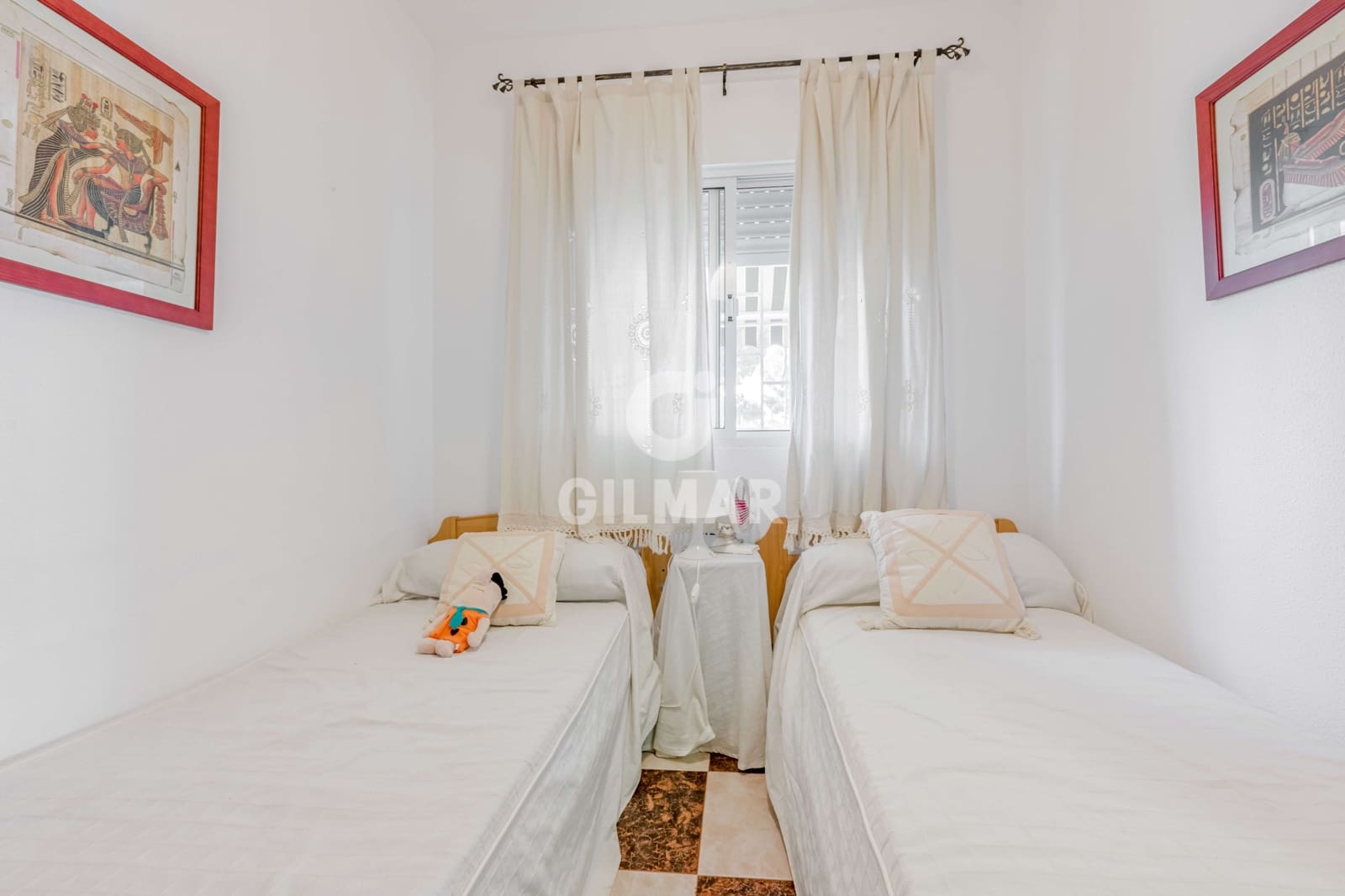 3 bedroom Villa for sale in Chiclana de la Frontera with pool - € 390,000 (Ref: 10026582)