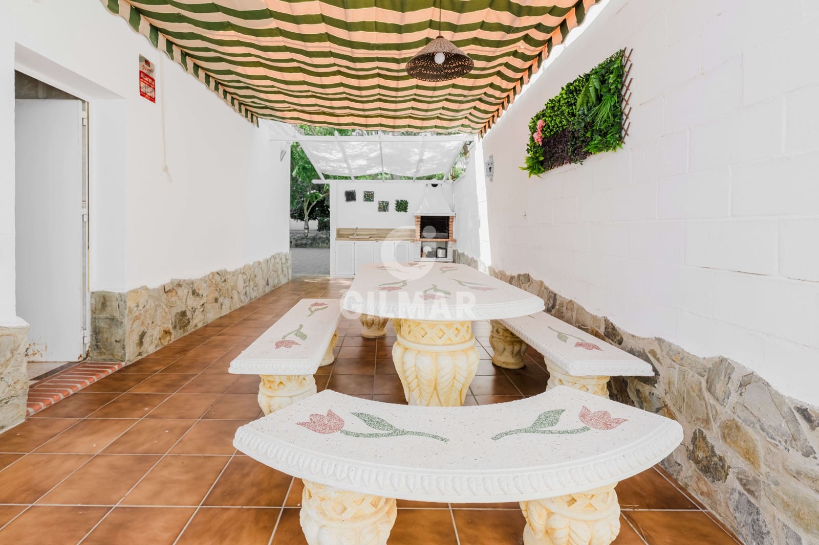 3 bedroom Villa for sale in Chiclana de la Frontera with pool - € 390,000 (Ref: 10026582)