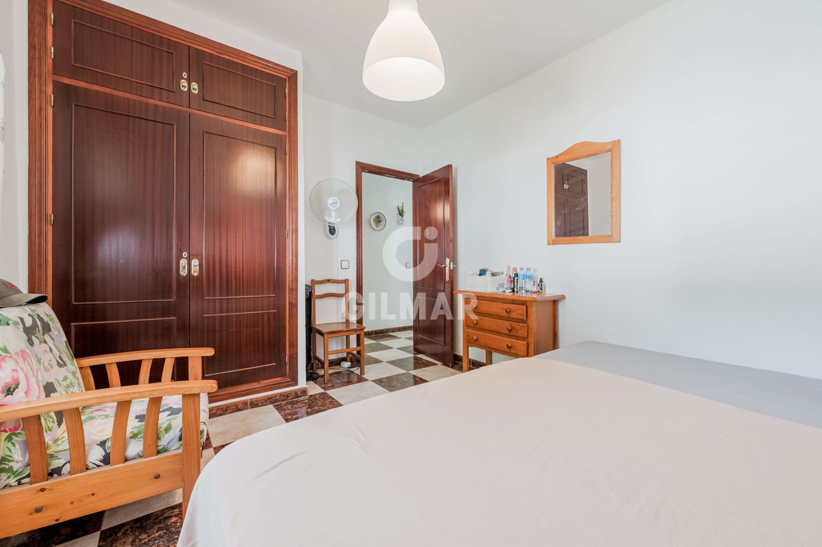 3 bedroom Villa for sale in Chiclana de la Frontera with pool - € 390,000 (Ref: 10026582)