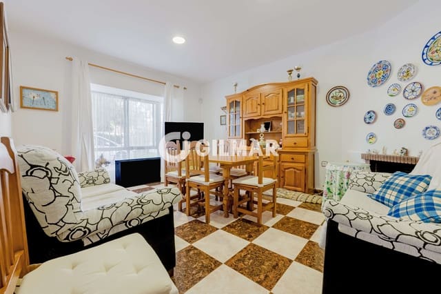 3 soverom Villa til salgs i Chiclana de la Frontera med svømmebasseng - € 350 000 (Ref: 10026582)