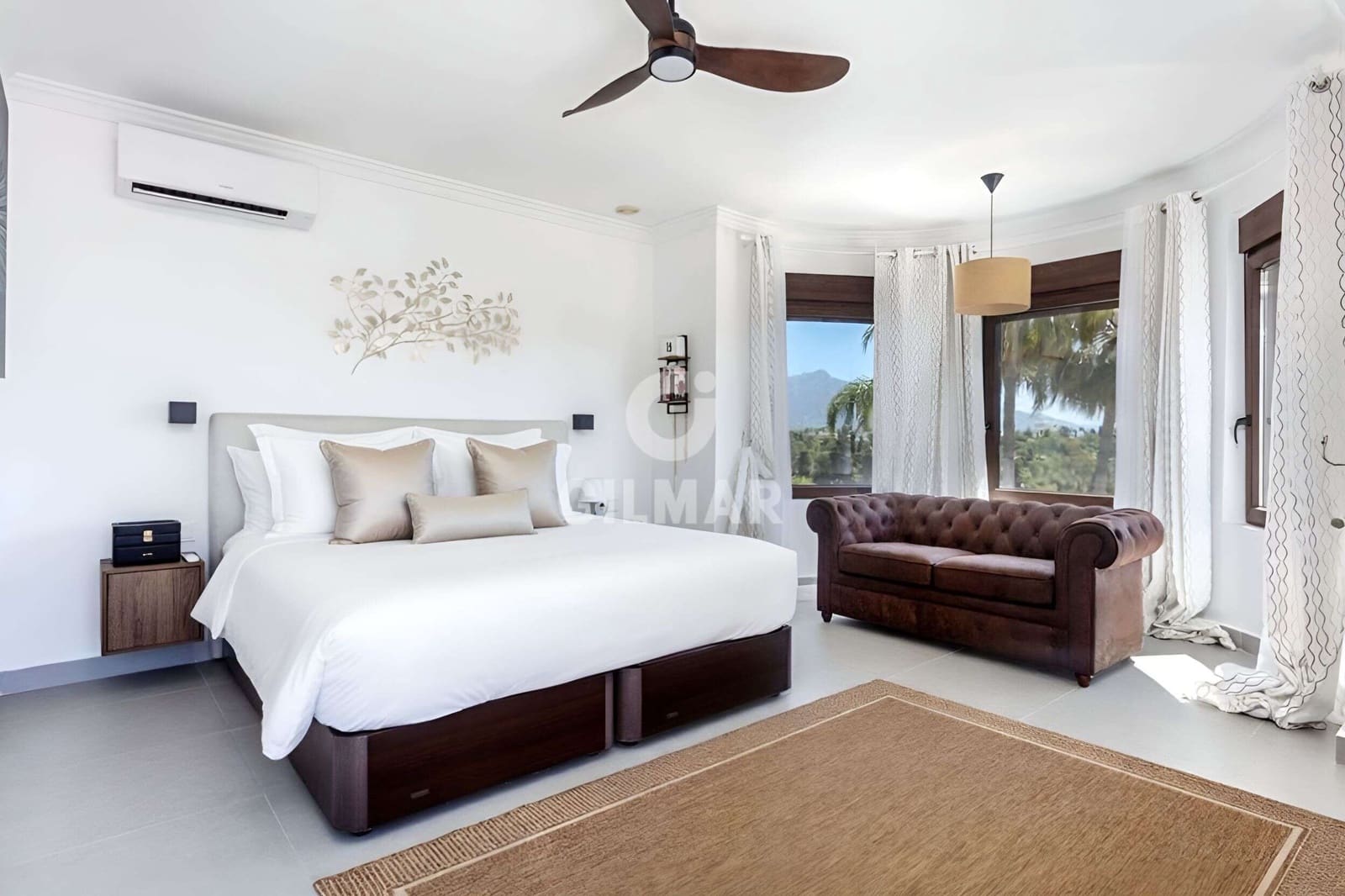 6 quarto Moradia para venda em Estepona com piscina garagem - 2 195 000 € (Ref: 10027566)