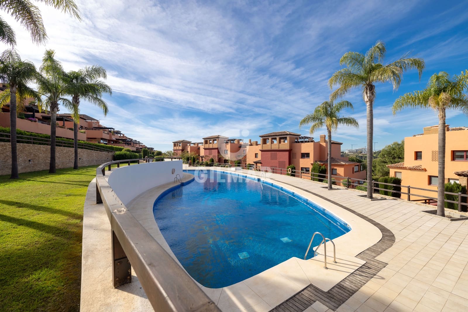 2 bedroom Penthouse for sale in Bahia de Casares with pool garage - € 460,000 (Ref: 10027577)
