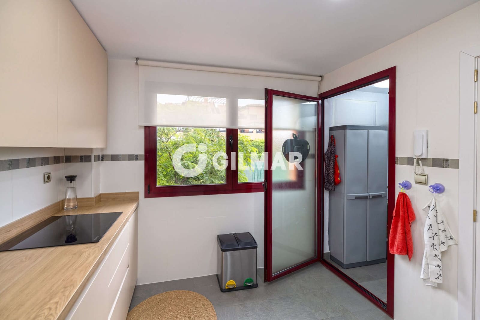2 soverom Penthouse til salgs i Bahia de Casares med svømmebasseng garasje - € 460 000 (Ref: 10027577)