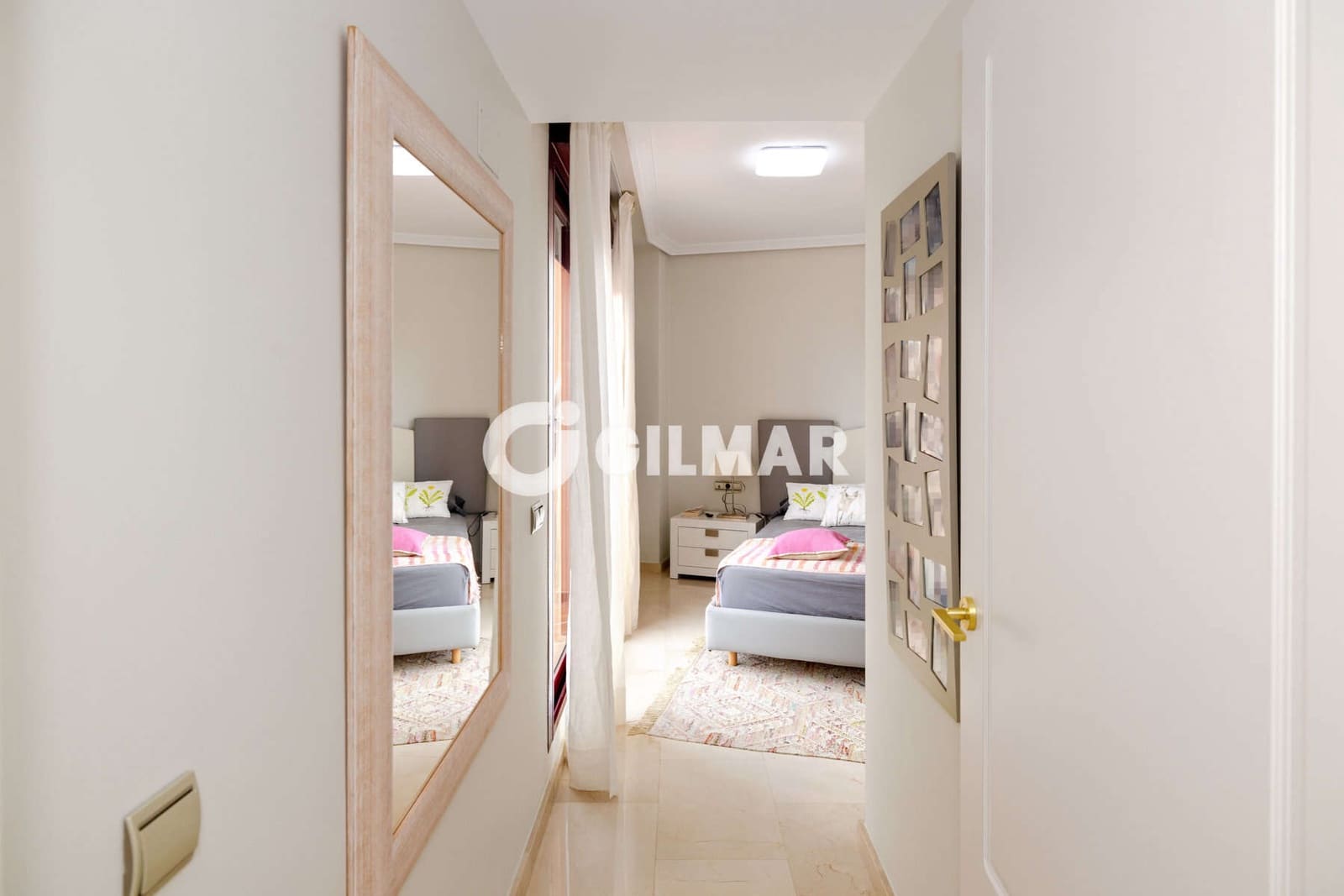 2 soverom Penthouse til salgs i Bahia de Casares med svømmebasseng garasje - € 460 000 (Ref: 10027577)