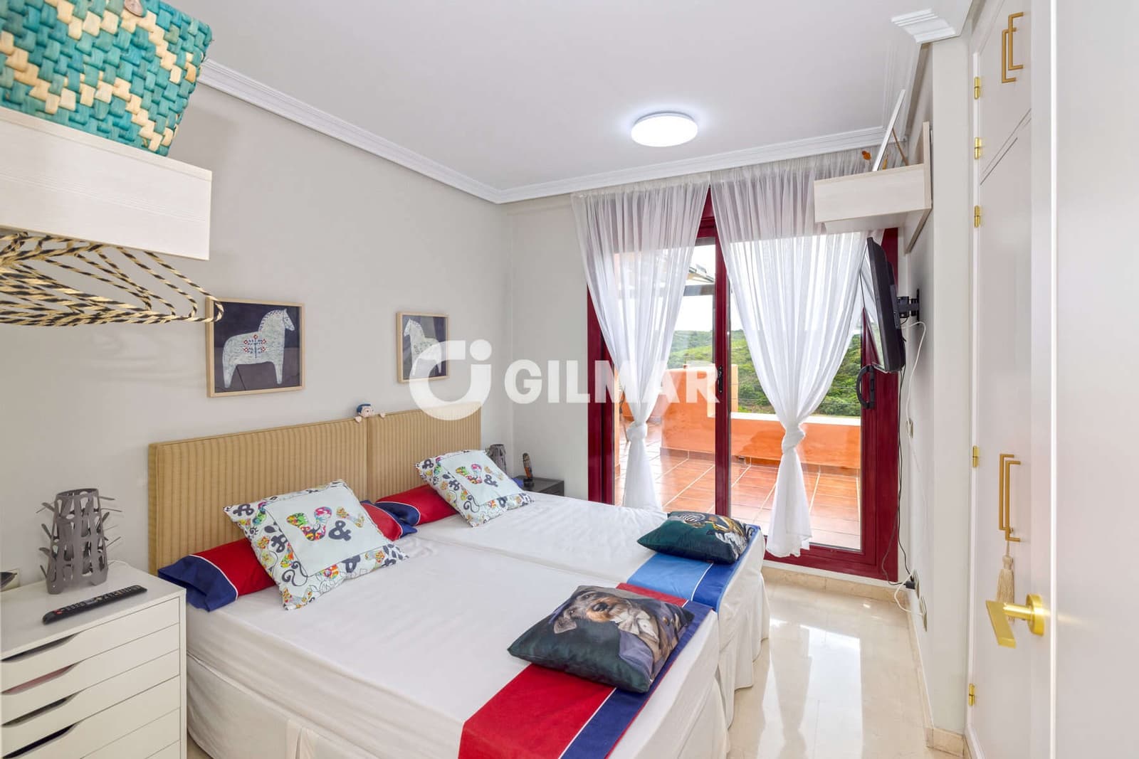 2 soverom Penthouse til salgs i Bahia de Casares med svømmebasseng garasje - € 460 000 (Ref: 10027577)