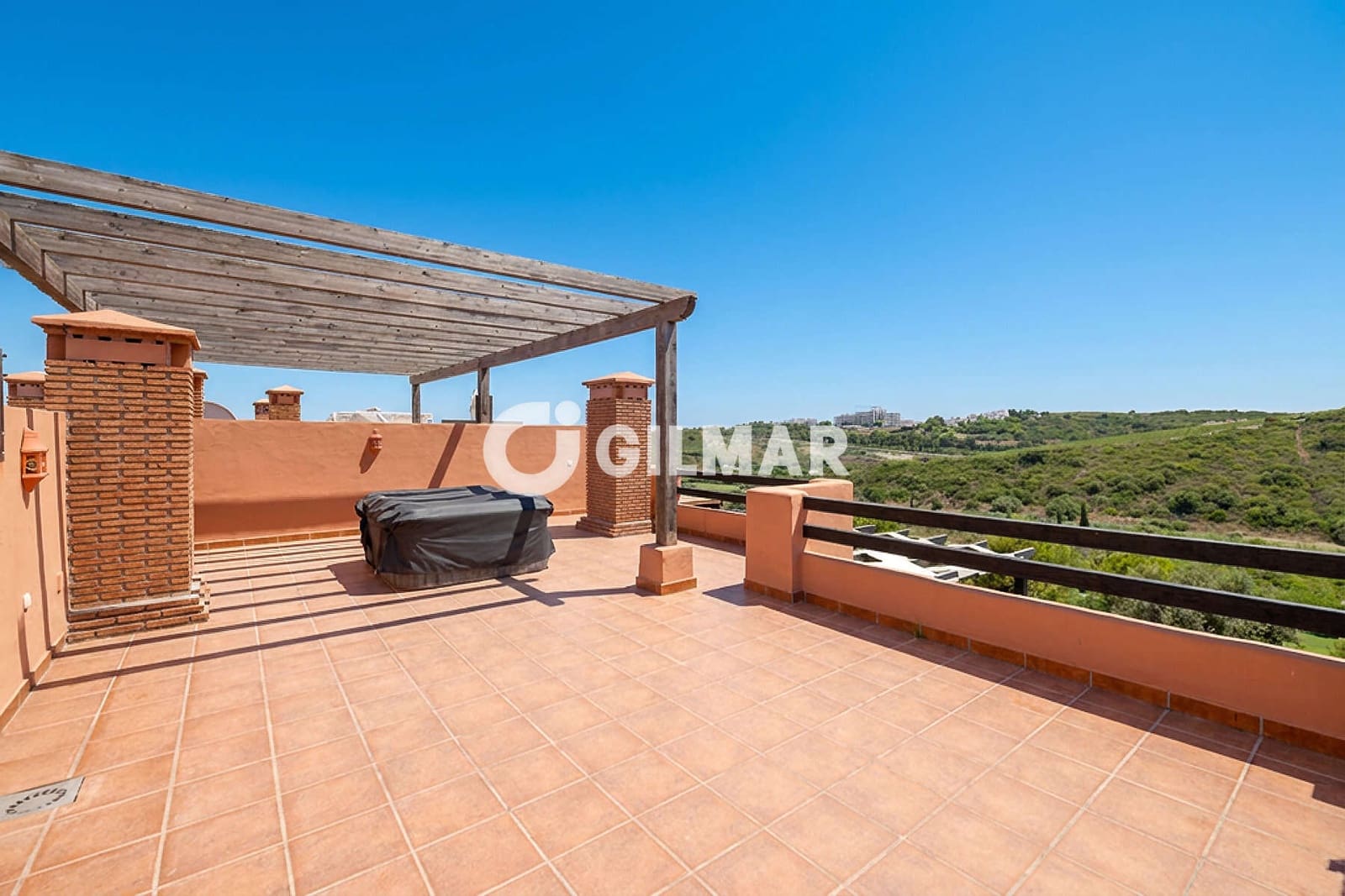 2 soverom Penthouse til salgs i Bahia de Casares med svømmebasseng garasje - € 460 000 (Ref: 10027577)