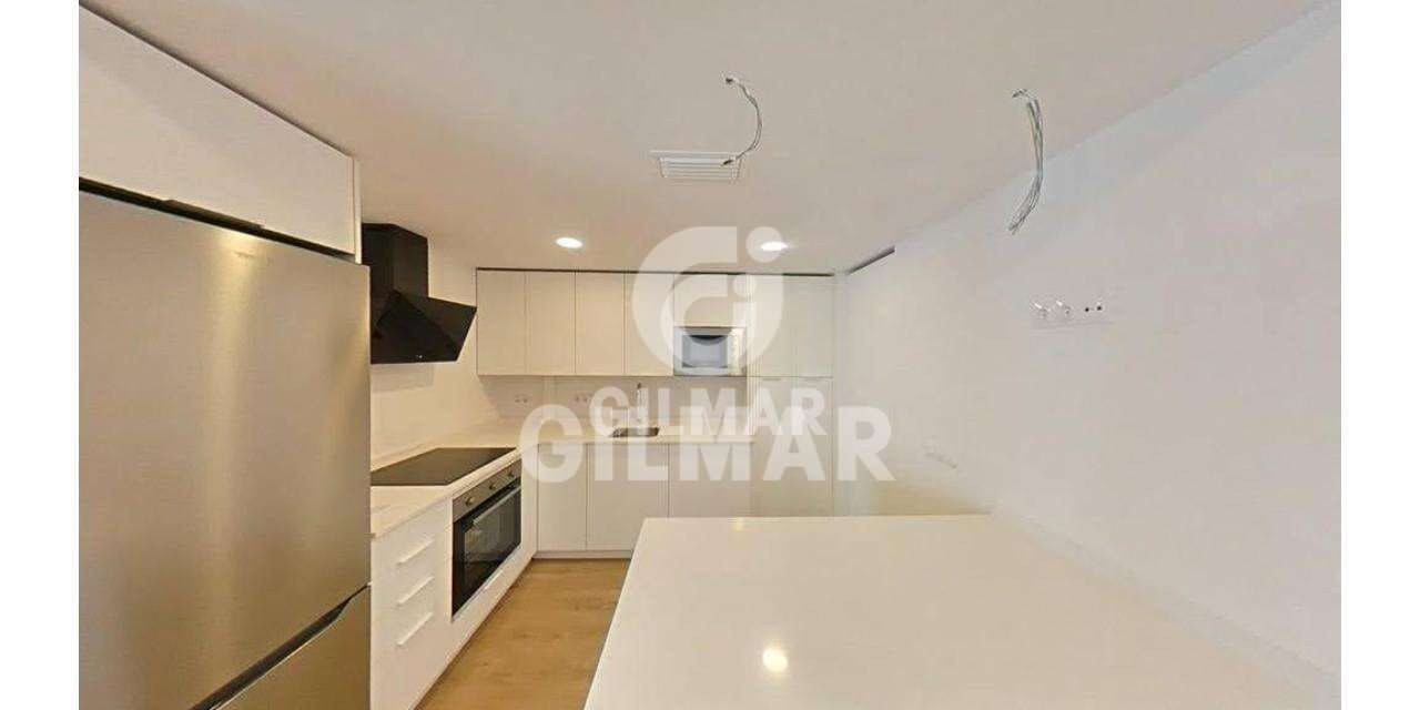 3 makuuhuone Asunto myytävänä paikassa Sevilla kaupunki - 429 000 € (Ref: 10029783)