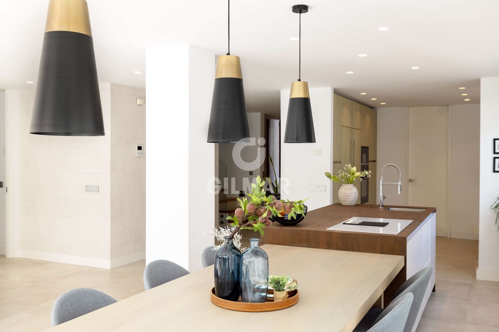 5 sypialnia Willa na sprzedaż w Nueva Andalucia z basenem garażem - 2 990 000 € (Ref: 10030921)