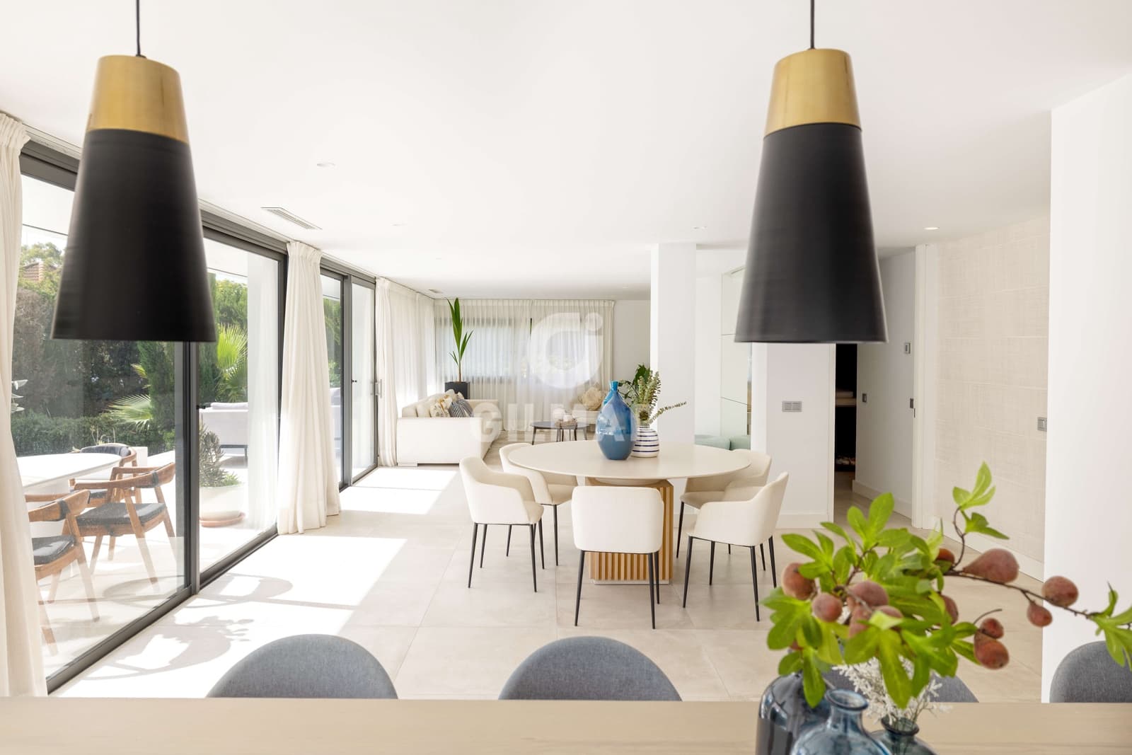 5 sypialnia Willa na sprzedaż w Nueva Andalucia z basenem garażem - 2 990 000 € (Ref: 10030921)