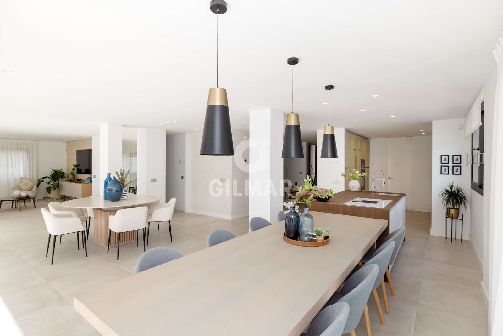 5 sypialnia Willa na sprzedaż w Nueva Andalucia z basenem garażem - 2 990 000 € (Ref: 10030921)