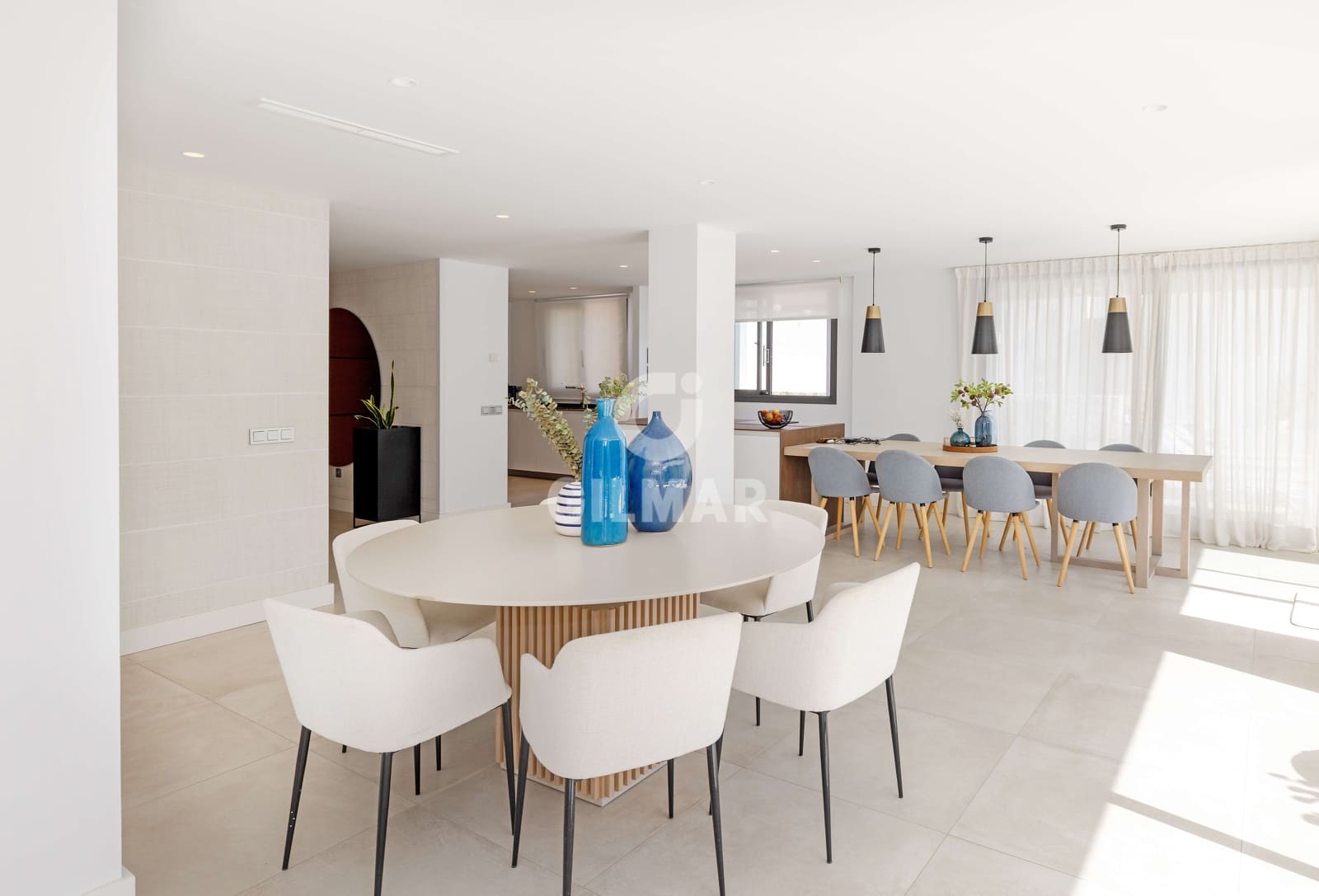 5 sypialnia Willa na sprzedaż w Nueva Andalucia z basenem garażem - 2 990 000 € (Ref: 10030921)