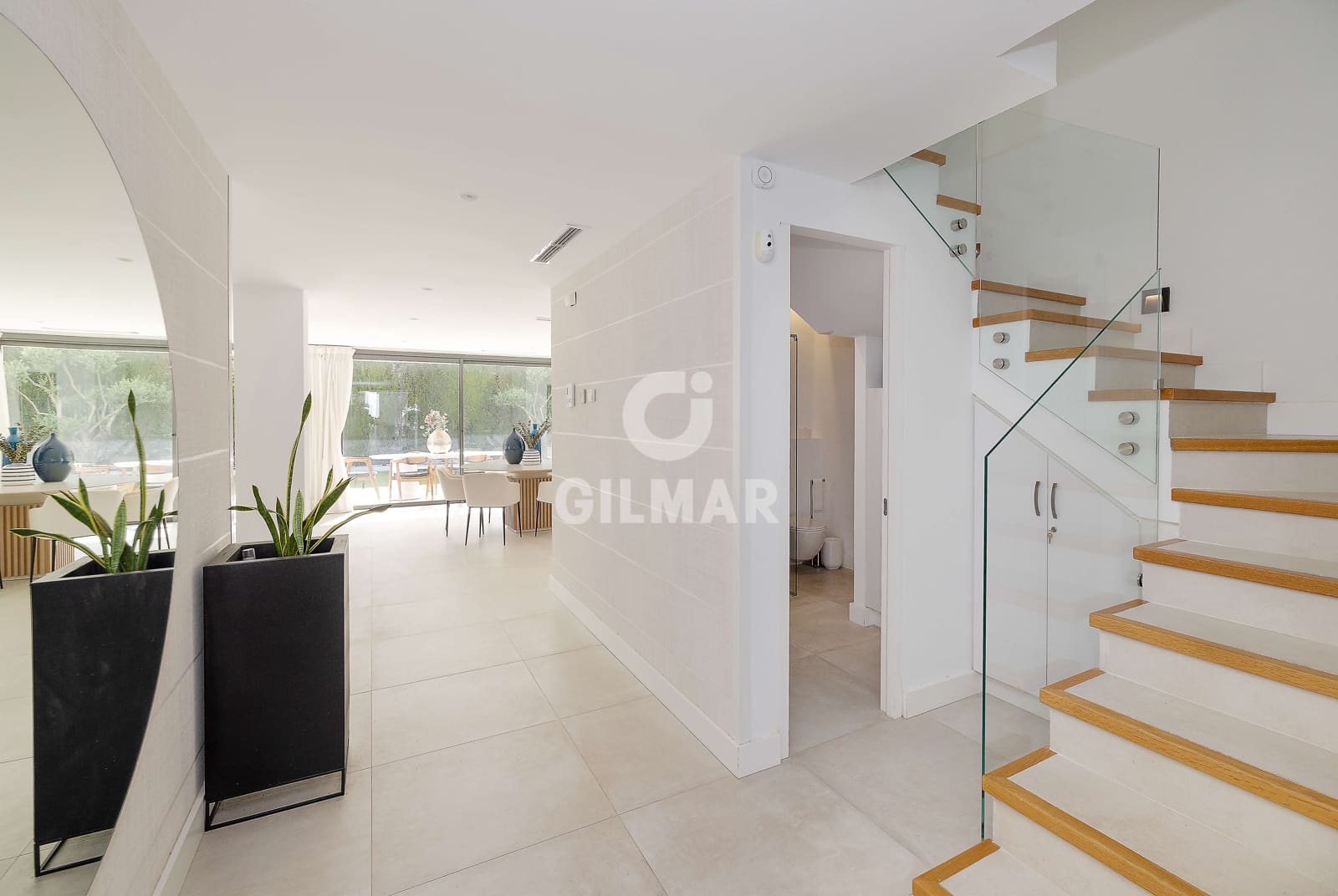 5 sypialnia Willa na sprzedaż w Nueva Andalucia z basenem garażem - 2 990 000 € (Ref: 10030921)