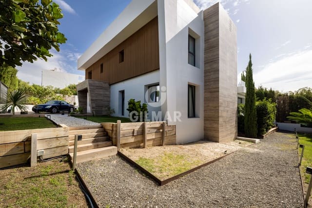 5 sypialnia Willa na sprzedaż w Las Brisas, Marbella z basenem garażem - 2 990 000 € (Ref: 10030921)