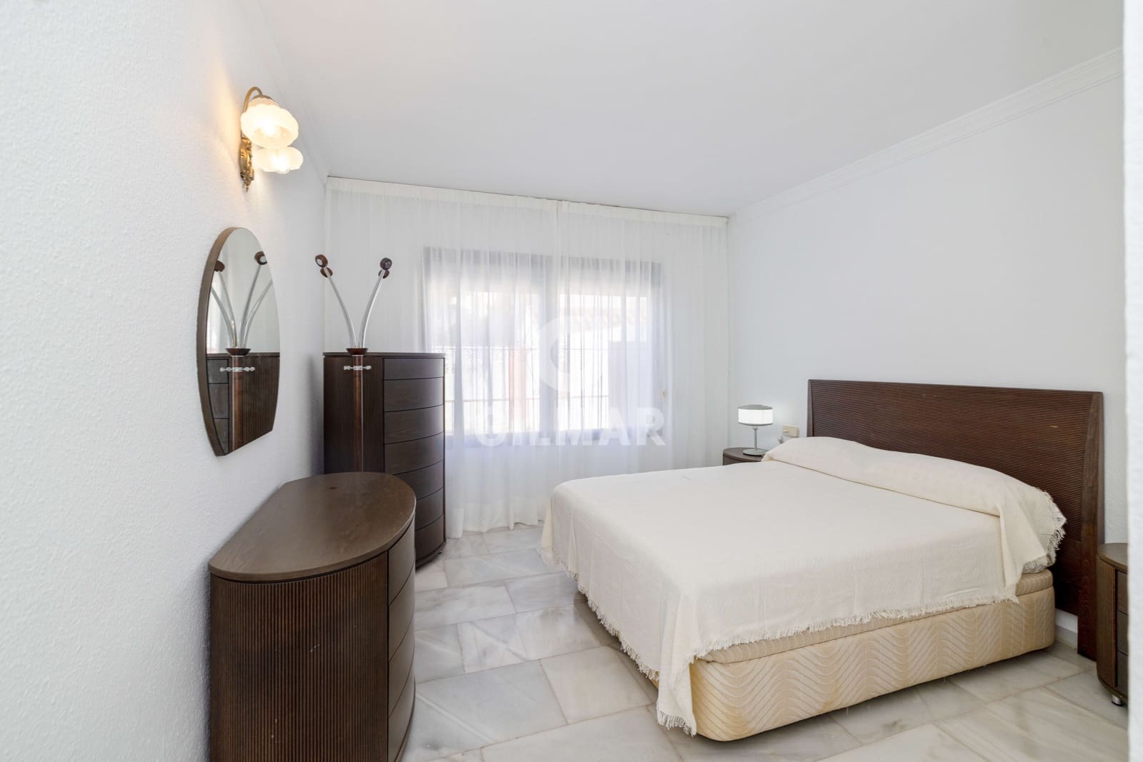 Chalet de 4 habitaciones en Nueva Andalucia en venta con piscina garaje - 1.070.000 € (Ref: 10030922)