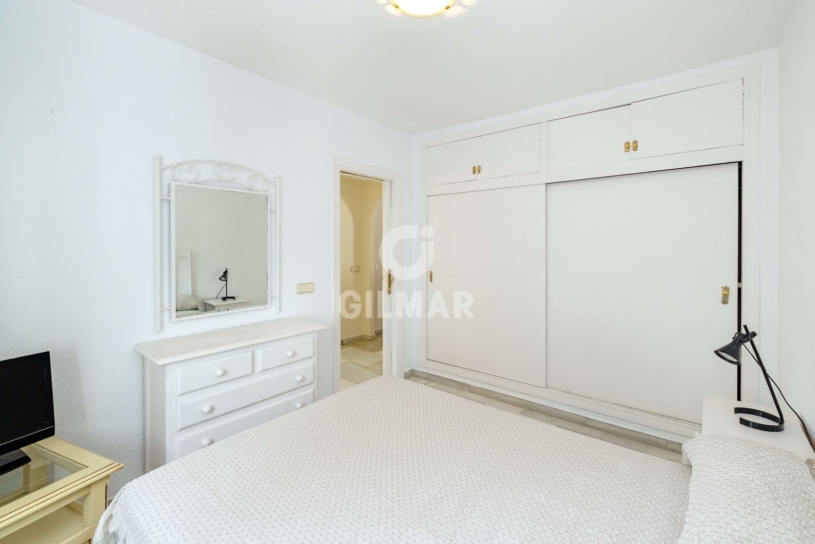 Chalet de 4 habitaciones en Nueva Andalucia en venta con piscina garaje - 1.070.000 € (Ref: 10030922)