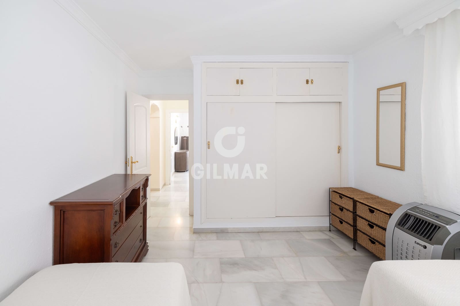 Chalet de 4 habitaciones en Nueva Andalucia en venta con piscina garaje - 1.070.000 € (Ref: 10030922)