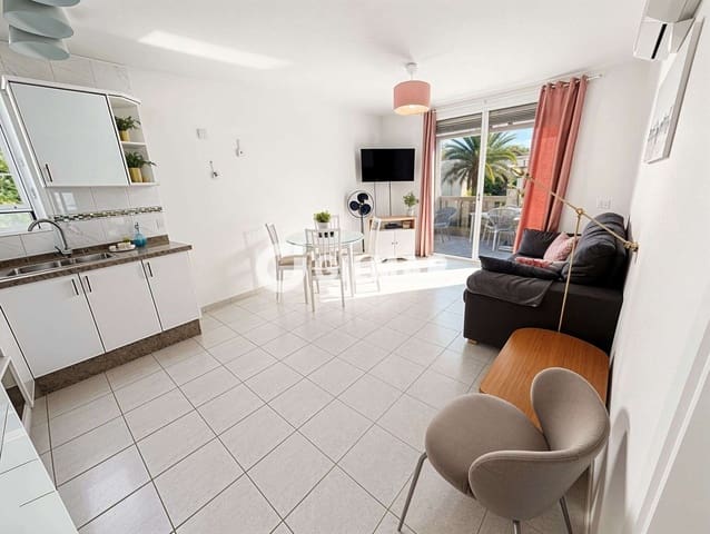 1 chambre Appartement à vendre à Playa de las Américas, Adeje - 339 000 € (Ref: 10031273)