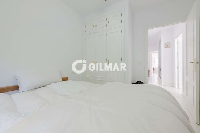 4 camera da letto Villa in vendita in Chiclana de la Frontera con piscina - 425.000 € (Rif: 10032418)