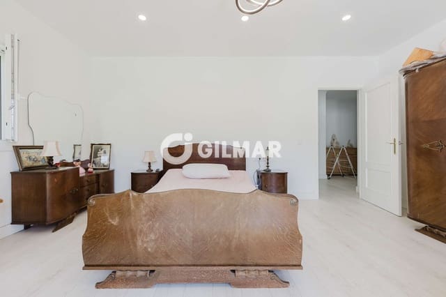 4 camera da letto Villa in vendita in Chiclana de la Frontera con piscina - 425.000 € (Rif: 10032418)