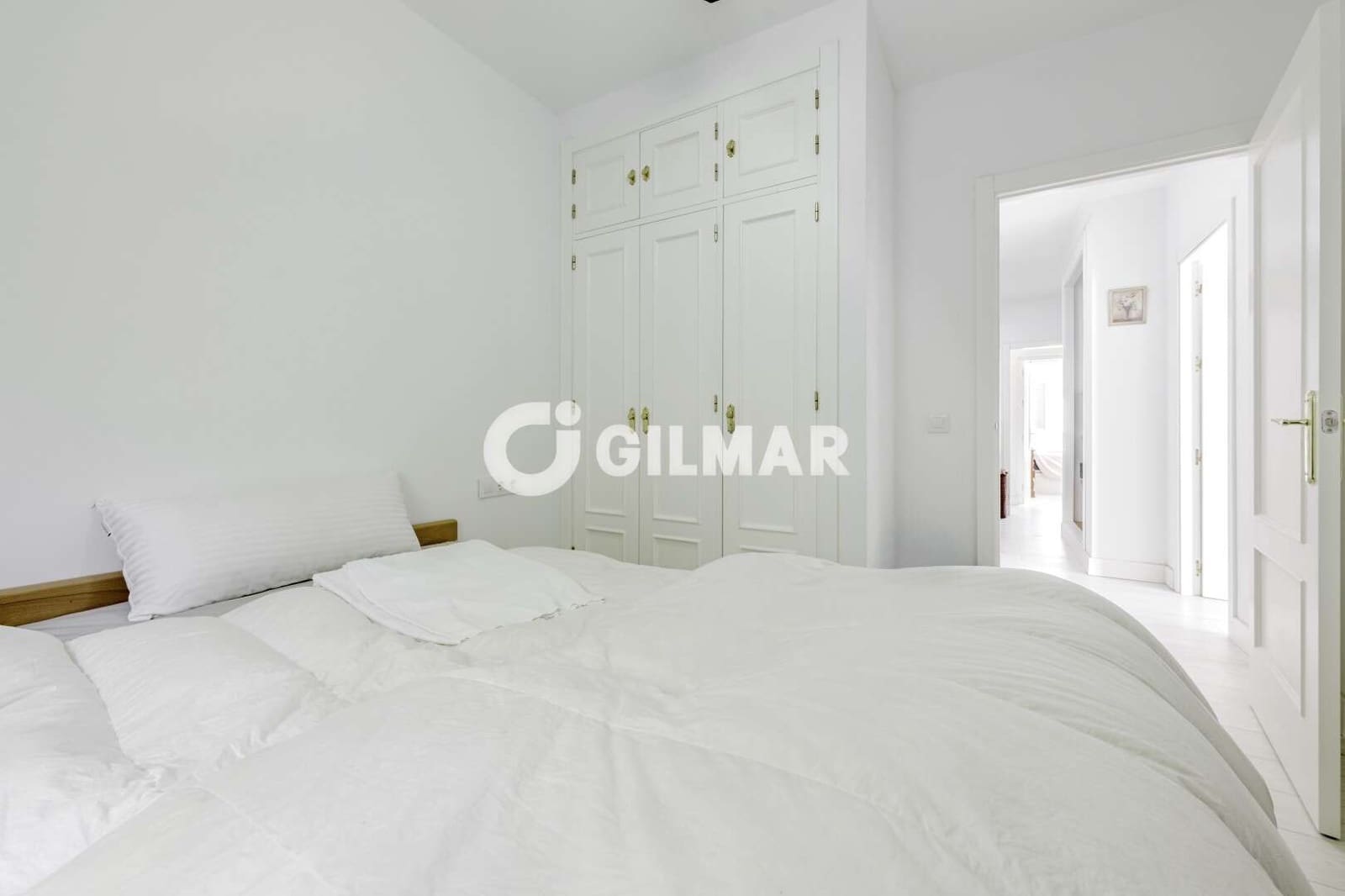 4 bedroom Villa for sale in Chiclana de la Frontera with pool - € 425,000 (Ref: 10032418)