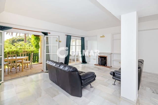 4 makuuhuone Rivitalo myytävänä paikassa Sotoserena, Estepona mukana uima-altaan - 480 000 € (Ref: 10033106)