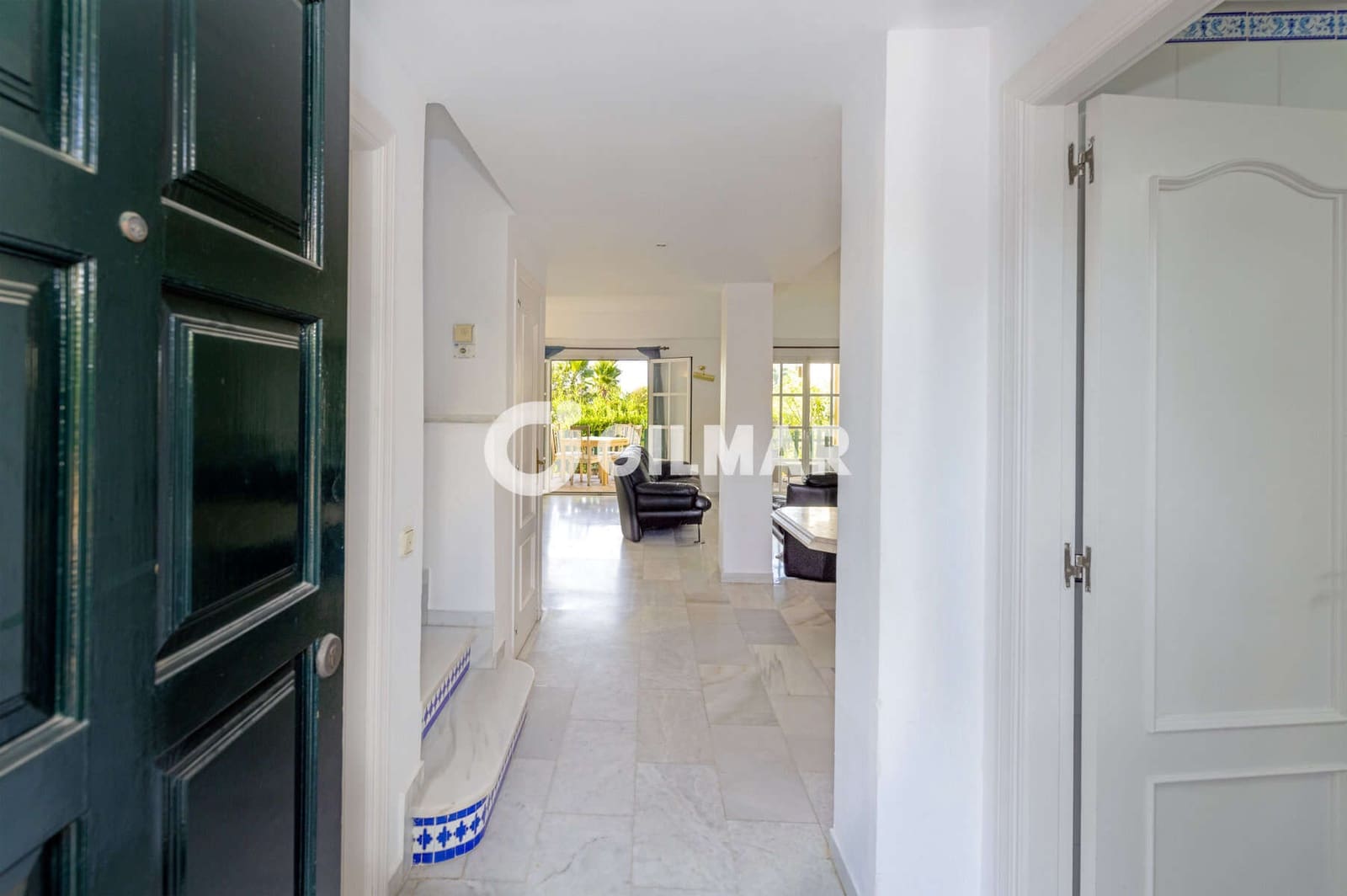 4 Zimmer Reihenhaus zu verkaufen in New Golden Mile mit Pool - 480.000 € (Ref: 10033106)
