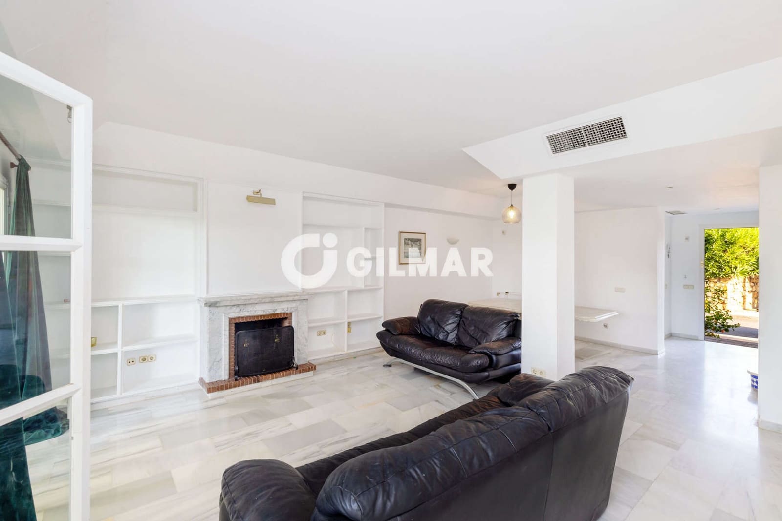 4 Zimmer Reihenhaus zu verkaufen in New Golden Mile mit Pool - 480.000 € (Ref: 10033106)