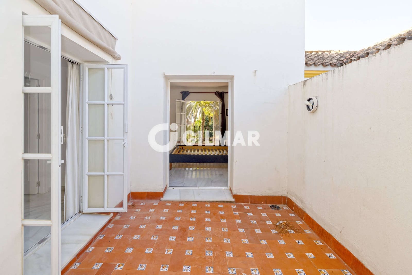 4 Zimmer Reihenhaus zu verkaufen in New Golden Mile mit Pool - 480.000 € (Ref: 10033106)