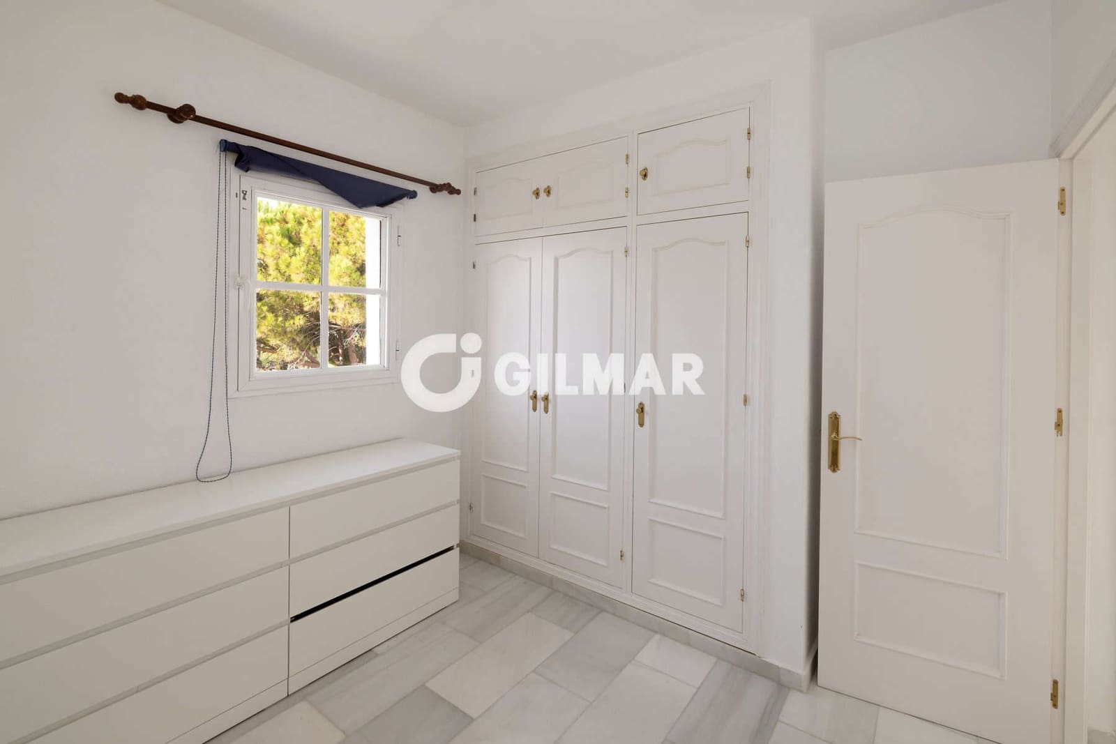 4 Zimmer Reihenhaus zu verkaufen in New Golden Mile mit Pool - 480.000 € (Ref: 10033106)
