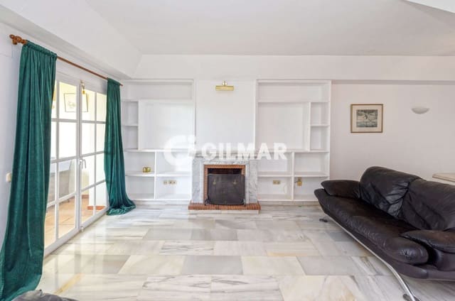 4 makuuhuone Rivitalo myytävänä paikassa Sotoserena, Estepona mukana uima-altaan - 480 000 € (Ref: 10033106)