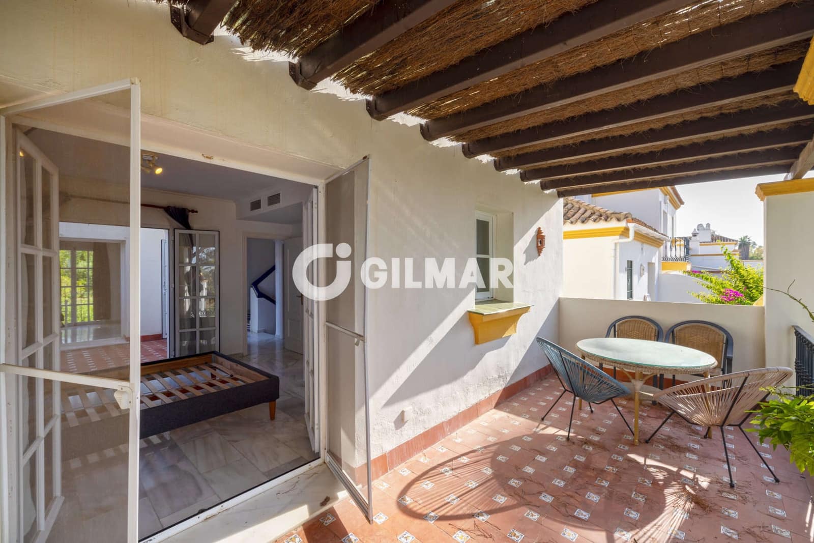 4 Zimmer Reihenhaus zu verkaufen in New Golden Mile mit Pool - 480.000 € (Ref: 10033106)