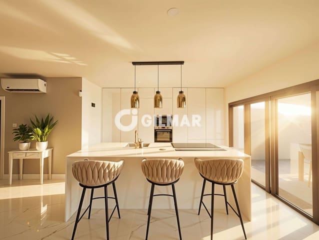 6 Zimmer Wohnung zu vermieten in Torviscas Centro y Alto, Adeje mit Pool Garage - 9.800 € (Ref: 10033267)