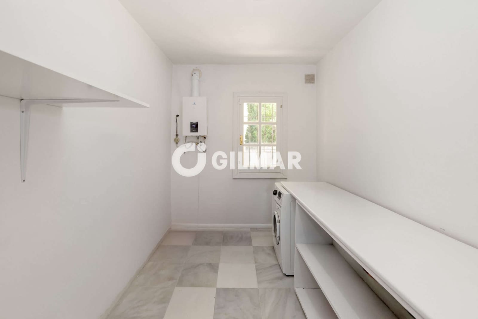 8 sovrum Villa till salu i Benahavis med pool garage - 3 900 000 € (Ref: 10034247)