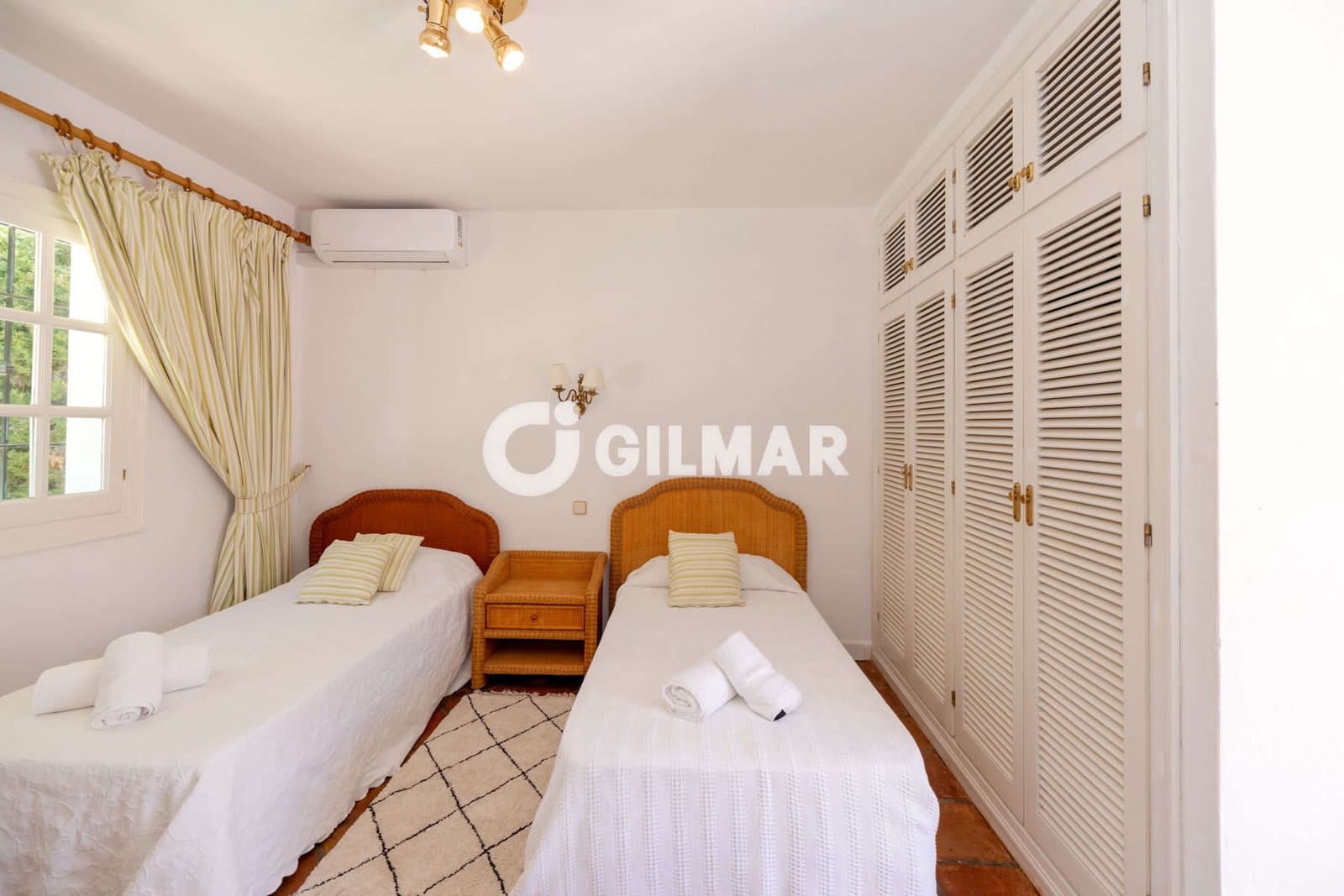 8 sovrum Villa till salu i Benahavis med pool garage - 3 900 000 € (Ref: 10034247)
