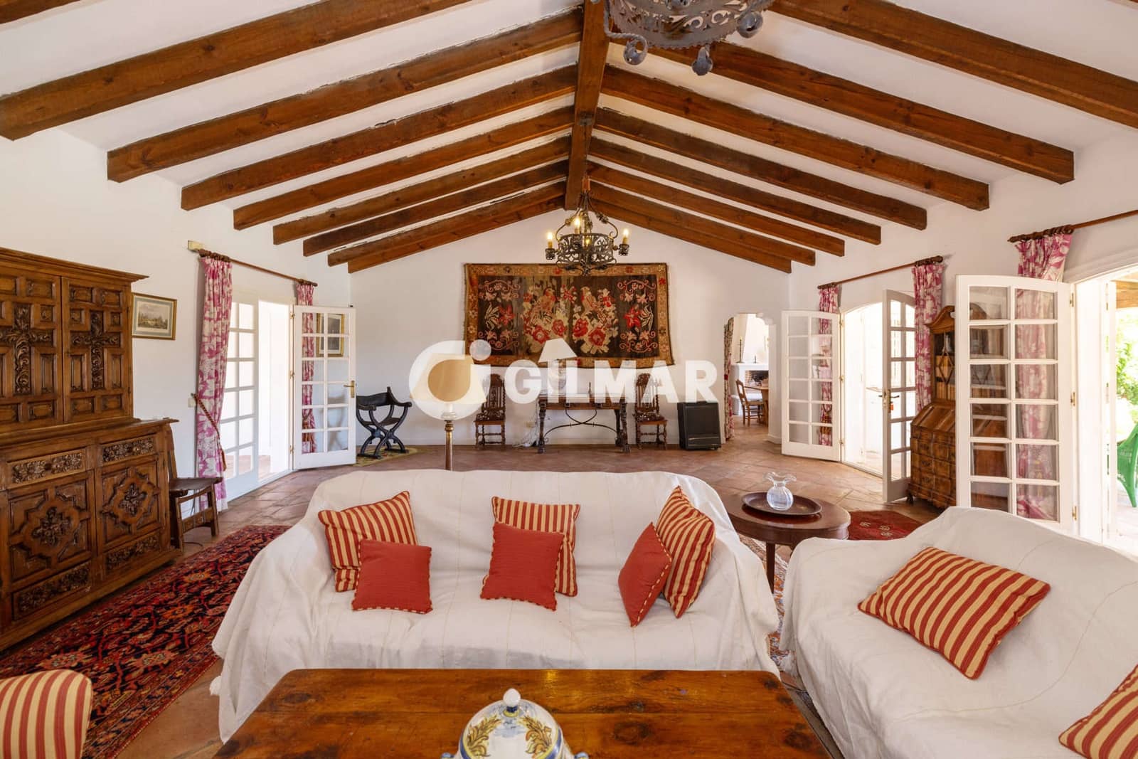 8 sovrum Villa till salu i Benahavis med pool garage - 3 900 000 € (Ref: 10034247)