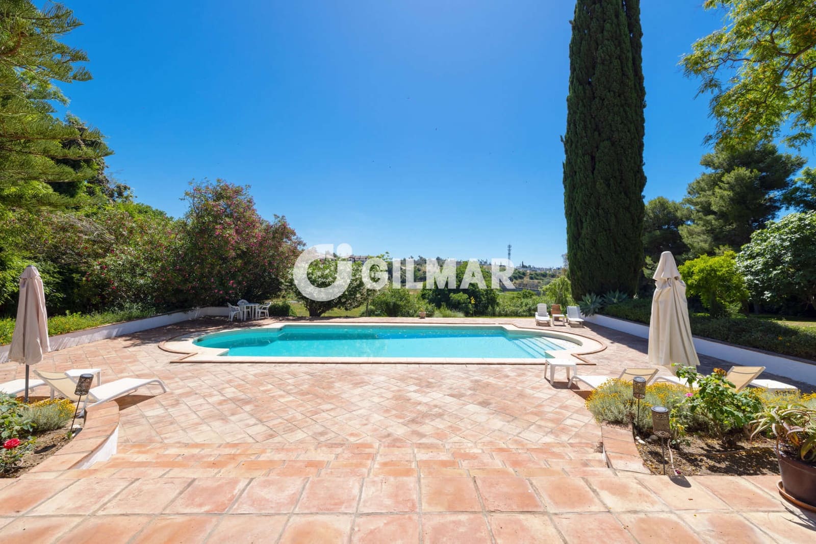 8 sovrum Villa till salu i Benahavis med pool garage - 3 900 000 € (Ref: 10034247)
