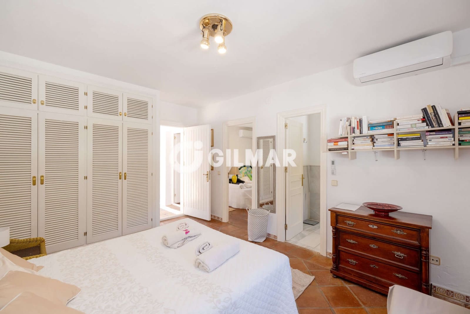 8 sovrum Villa till salu i Benahavis med pool garage - 3 900 000 € (Ref: 10034247)