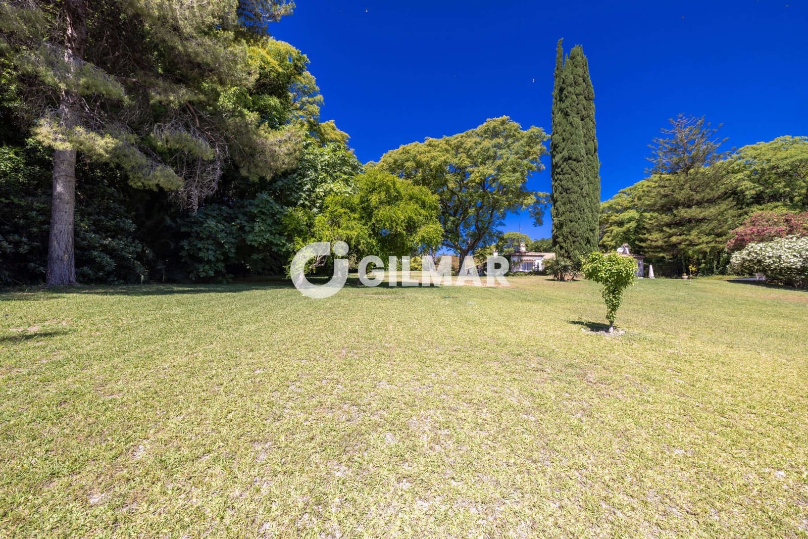 8 sovrum Villa till salu i Benahavis med pool garage - 3 900 000 € (Ref: 10034247)