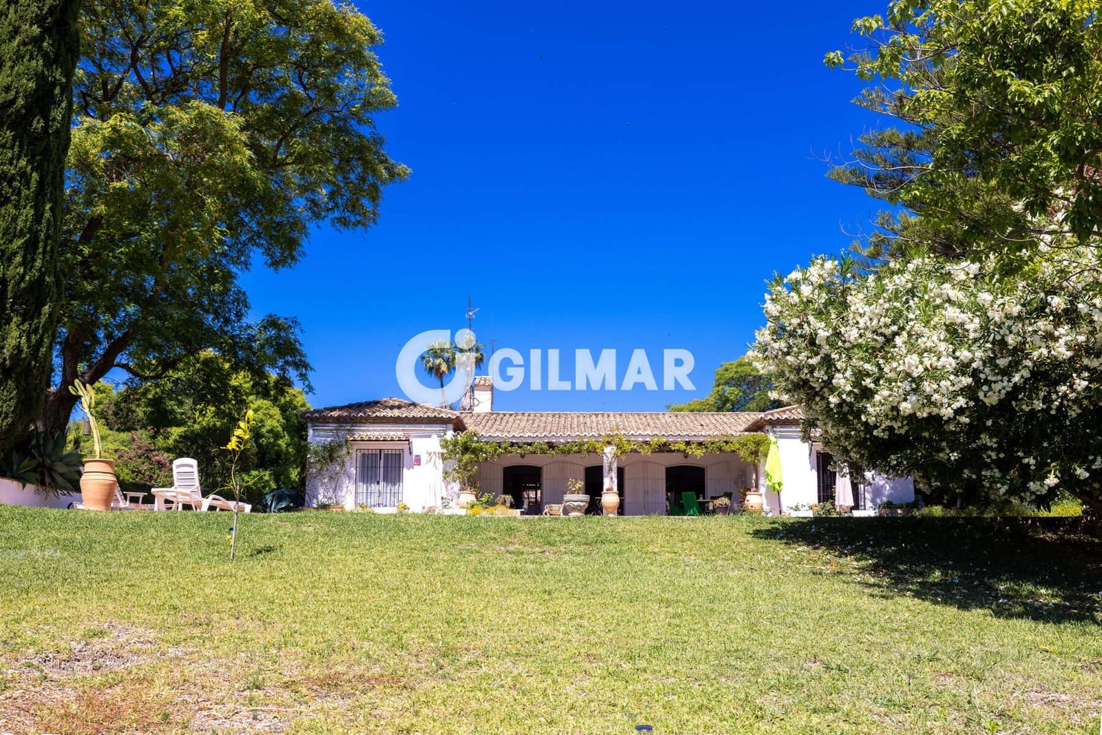 8 sovrum Villa till salu i Benahavis med pool garage - 3 900 000 € (Ref: 10034247)